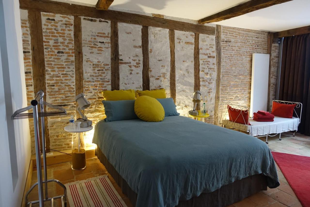Impasse Du Boeuf Bed & Breakfast Лавор Екстериор снимка